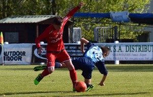 Un jeune cosnois invité par le DFCO... à un tournoi International en Bretagne...