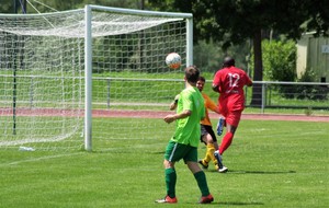 Pr D. : COSNE B déroule devant Châteauneuf, 15 – 1