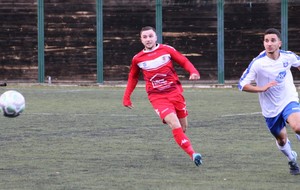 Régional  1 : Cosne refait son retard à l’AJ Auxerre C : 2 - 2