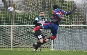 N3 : COSNE et CHÂTEAUROUX B dos à dos : 0-0