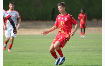 Cosne signe une troisième victoire en amical chez la réserve de Bourges FC : 2-4